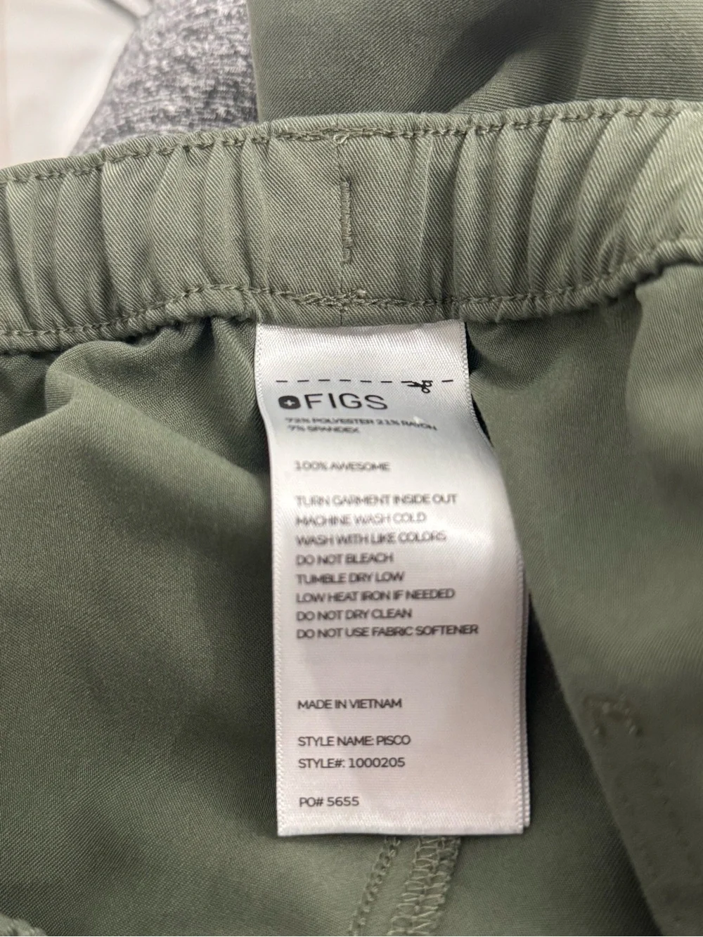 FIGS Pisco Scrub Pant. XL Short. Green. No flaws noted.